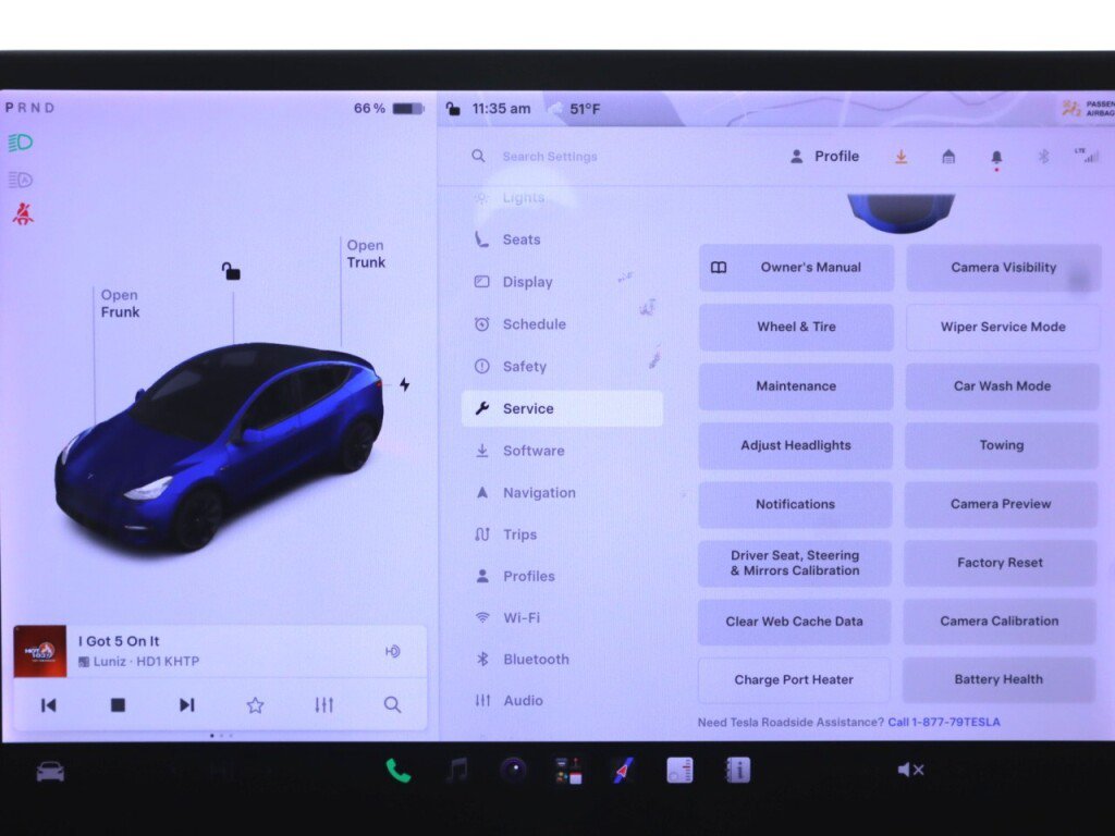 Used 2021 Tesla Model Y Long Range AWD/4WD image 24