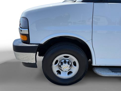 Used 2023 Chevrolet Express 2500 w/ Driver Convenience Package RWD image 9