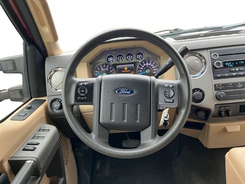Used 2016 Ford F350 XLT w/ XLT Premium Package image 21
