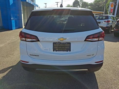 Used 2023 Chevrolet Equinox LT AWD/4WD image 6