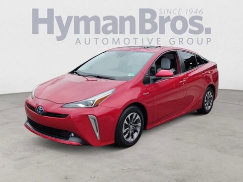 Used 2022 Toyota Prius Limited w/ Premium Convenience Package image 7