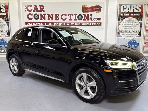 Used 2020 Audi Q5 2.0T Premium Plus w/ Premium Plus Package AWD/4WD image 1