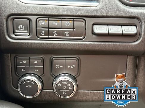 Used 2024 GMC Yukon AT4 w/ AT4 Premium Package image 16