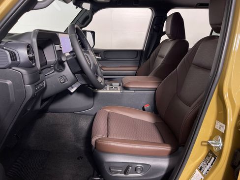 New 2026 Toyota Land Cruiser image 12