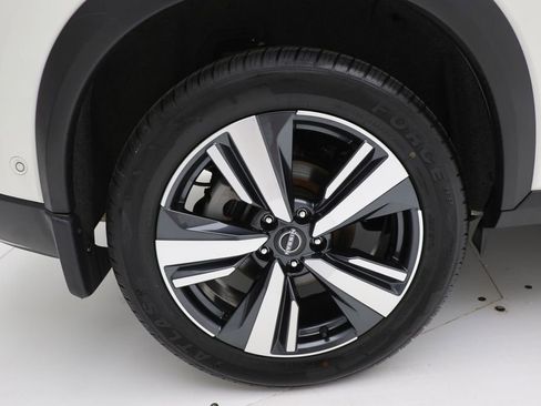Used 2023 Nissan Rogue Platinum w/ Platinum Premium Package AWD/4WD image 9