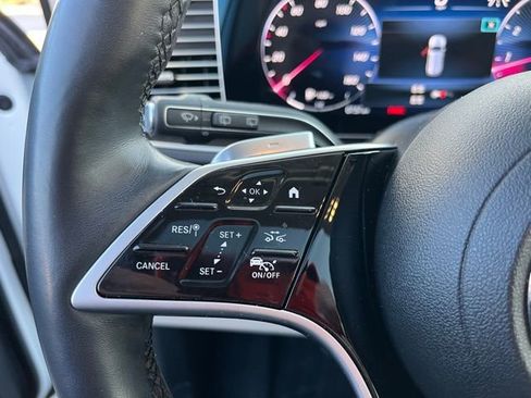 Used 2024 Mercedes-Benz GLS 450 4MATIC image 19