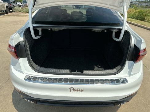 Used 2025 Volkswagen Jetta GLI Autobahn image 23