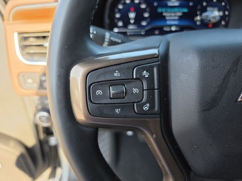 Used 2024 Chevrolet Tahoe High Country w/ LPO, Illumination Package AWD/4WD image 38