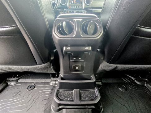 Used 2021 Jeep Wrangler Unlimited Sahara w/ Cold Weather Group image 12