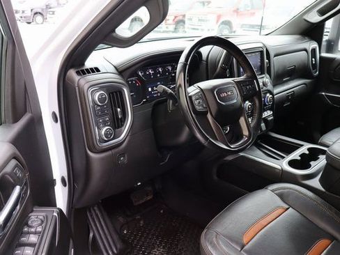 Used 2023 GMC Sierra 3500 AT4 w/ AT4 Preferred Package image 4