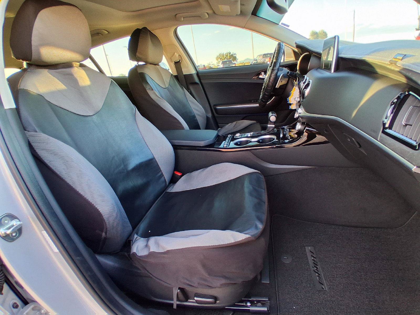 Used 2018 Kia Stinger Premium RWD image 27