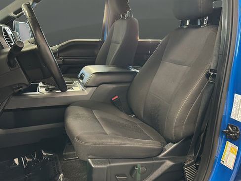 Used 2019 Ford F150 XLT w/ Equipment Group 302A Luxury AWD/4WD image 9