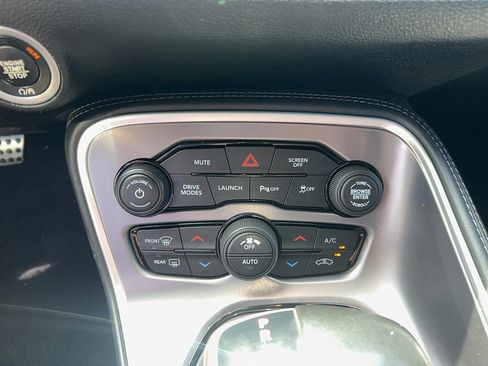 Used 2021 Dodge Challenger R/T Scat Pack RWD image 18