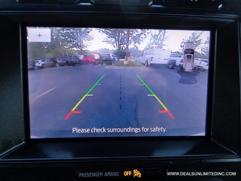 Used 2021 Ford Expedition Max XLT image 17