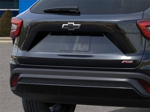 New 2026 Chevrolet Trax RS image 14