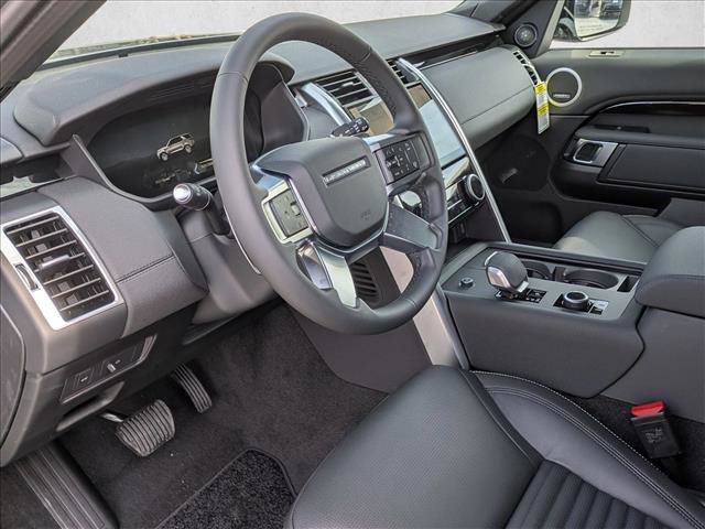 Certified 2026 Land Rover Discovery S AWD/4WD image 3
