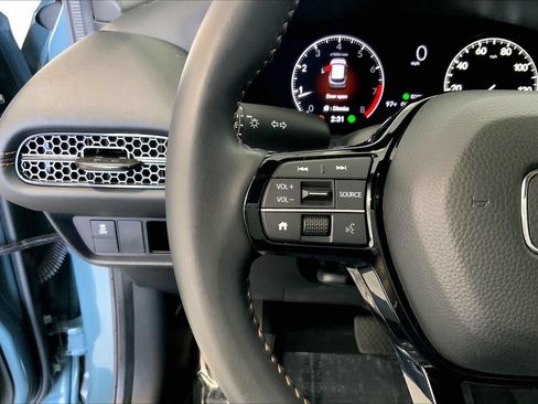 Used 2023 Honda HR-V Sport image 21