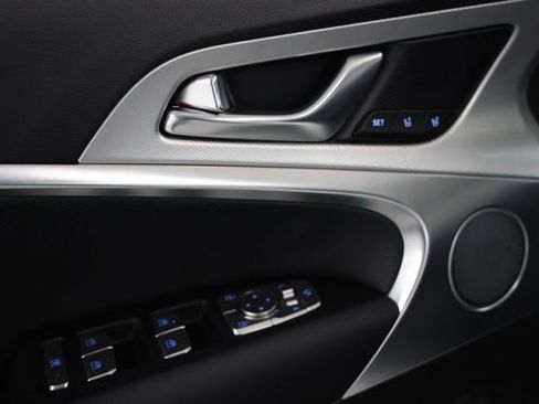 New 2026 Genesis G70 2.5T Prestige AWD/4WD image 21
