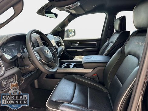 Used 2025 RAM 1500 Laramie AWD/4WD image 17