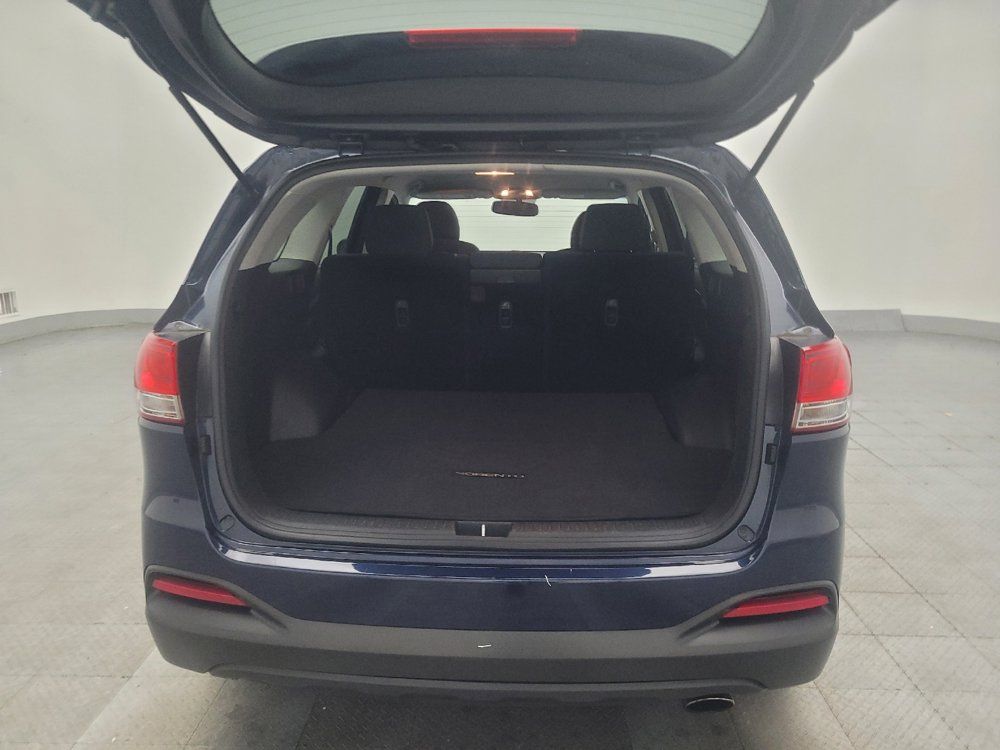 Used 2018 Kia Sorento FWD image 29