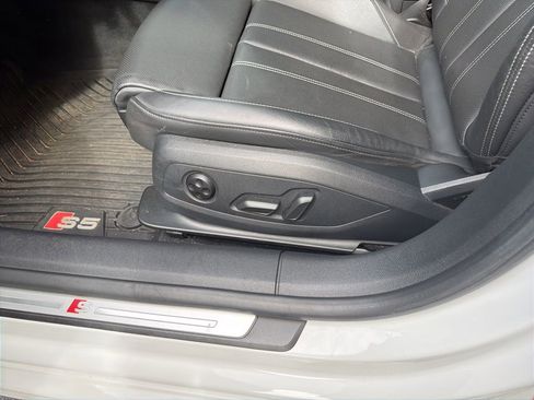Used 2022 Audi S5 Premium Plus w/ Premium Plus Package AWD/4WD image 12