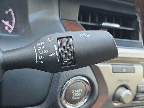Used 2015 Lexus ES 350 w/ Luxury Package FWD image 28