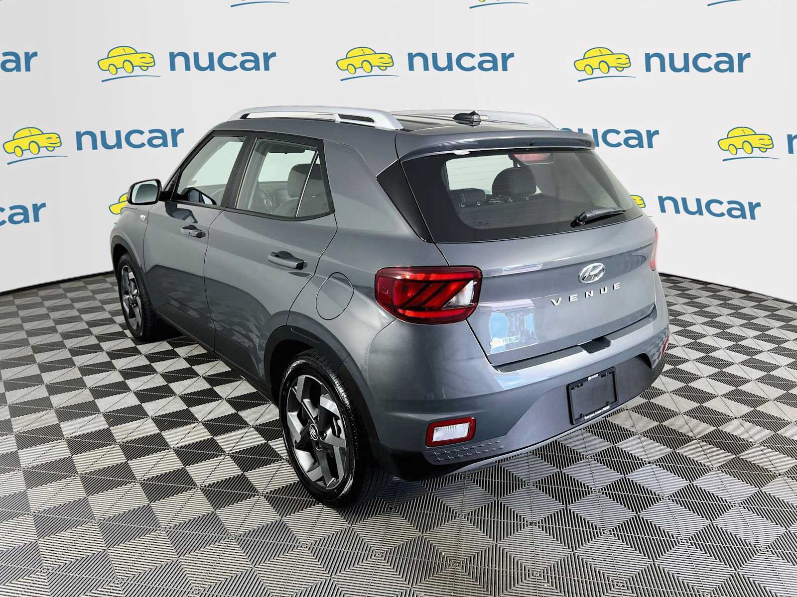 Certified 2026 Hyundai Venue SEL FWD image 5