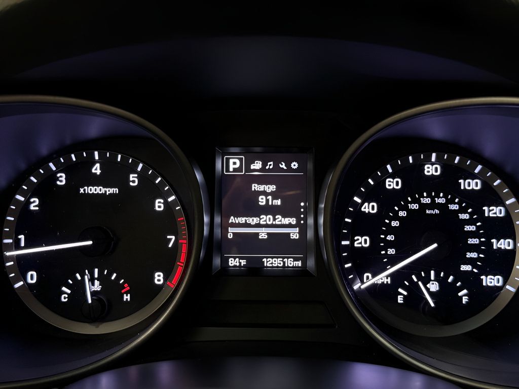 Used 2018 Hyundai Santa Fe Sport w/ 2.4L Value Package 02 FWD image 23
