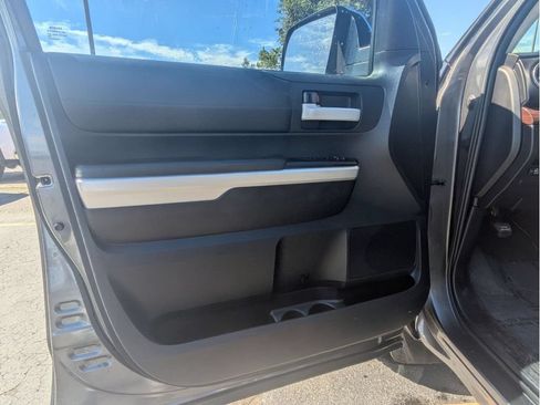 Used 2016 Toyota Tundra Limited w/ TRD Off Road Package AWD/4WD image 13