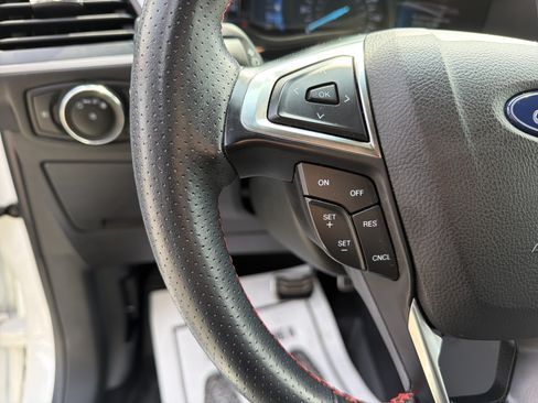 Used 2023 Ford Edge ST-Line AWD/4WD image 21