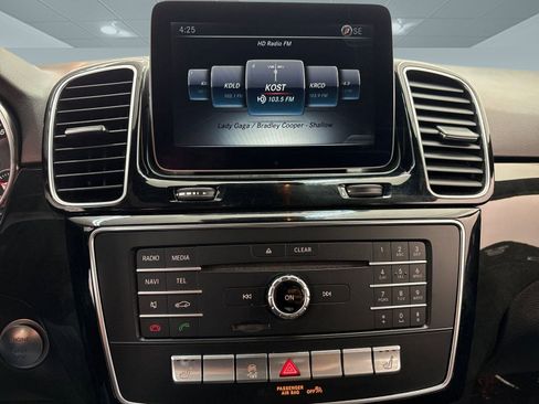 Used 2017 Mercedes-Benz GLE 350 image 29