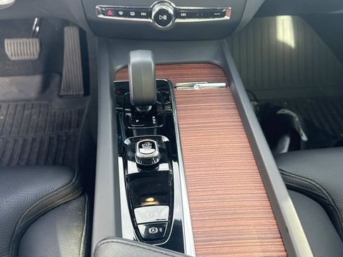 Certified 2024 Volvo S60 B5 Ultimate image 24