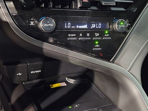 Used 2023 Toyota Camry XSE w/ Navigation Package FWD image 33