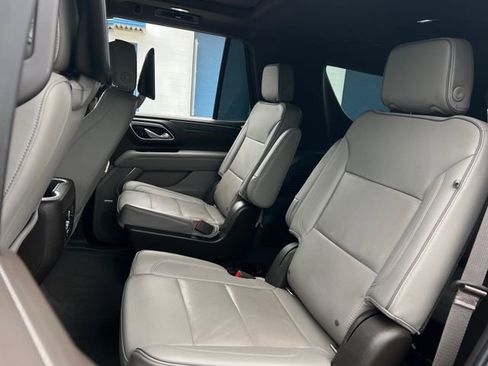 Used 2021 GMC Yukon SLT w/ SLT Luxury Plus Package image 21