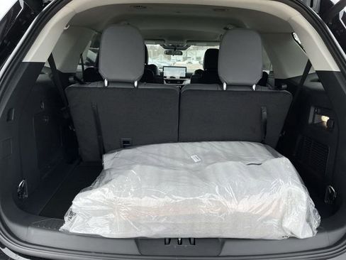 New 2026 Ford Explorer Active image 24