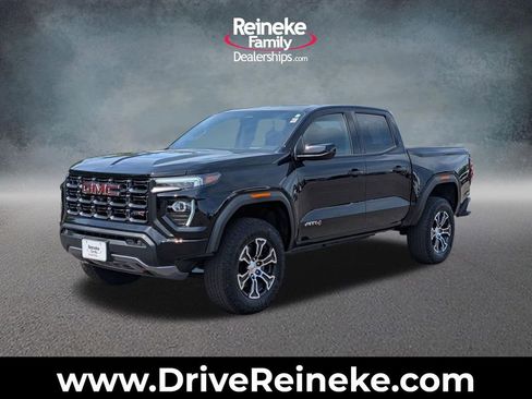 Used 2025 GMC Canyon AT4 w/ Technology Plus Package AWD/4WD image 1