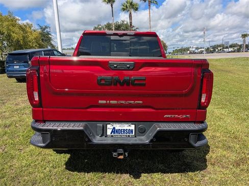 Used 2024 GMC Sierra 1500 AT4X image 4
