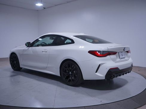 Used 2026 BMW 430i Coupe w/ M Sport Package RWD image 2