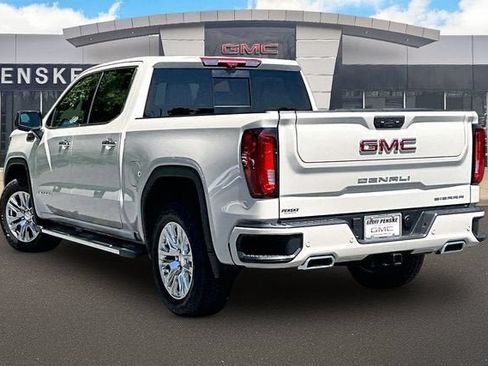 New 2026 GMC Sierra 1500 Denali w/ Technology Package AWD/4WD image 3