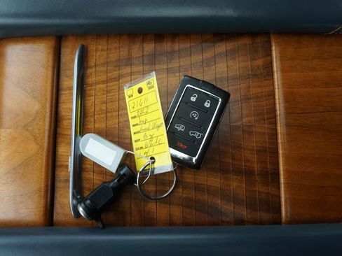 Used 2022 Jeep Grand Wagoneer Series II w/ Convenience Group III AWD/4WD image 36