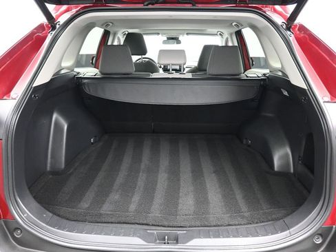 Used 2021 Toyota RAV4 XLE image 41