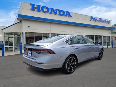 Used 2023 Honda Accord Sport image 4