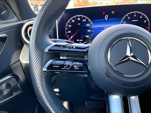 Used 2024 Mercedes-Benz C 300 4MATIC Sedan image 23