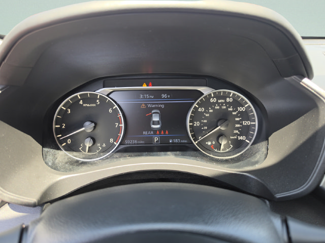 Used 2024 Nissan Altima 2.5 SR FWD image 40