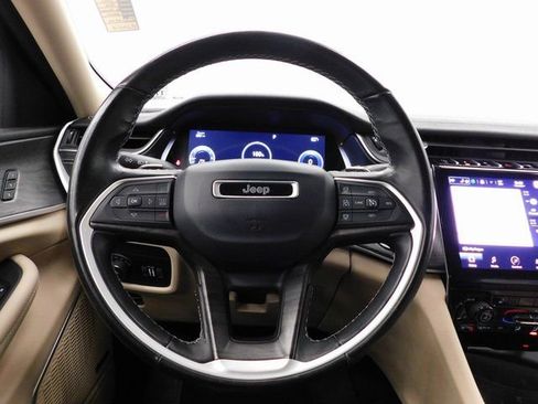 Used 2021 Jeep Grand Cherokee L Limited image 41