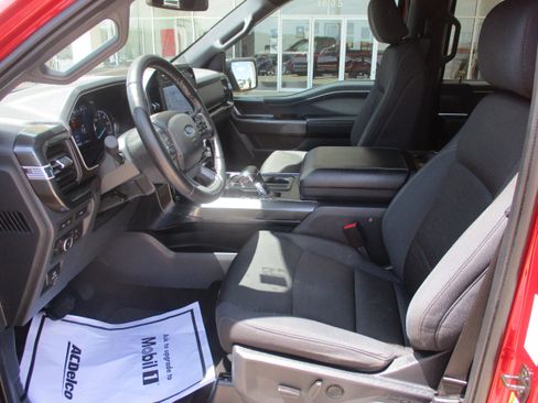 Used 2022 Ford F150 XLT w/ Equipment Group 302A High RWD image 4