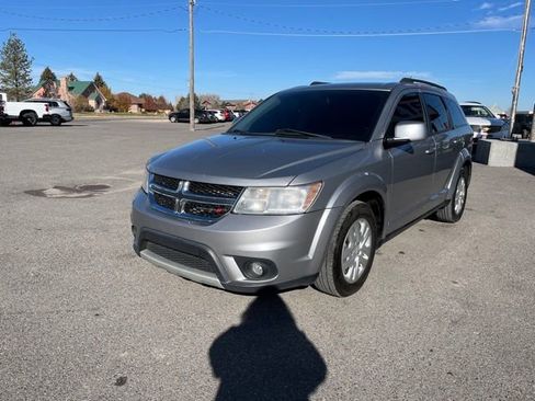Used 2018 Dodge Journey SXT w/ Connectivity Group image 5