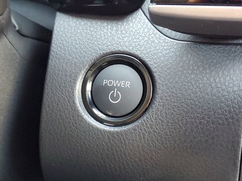 Used 2026 Toyota Camry XLE image 27