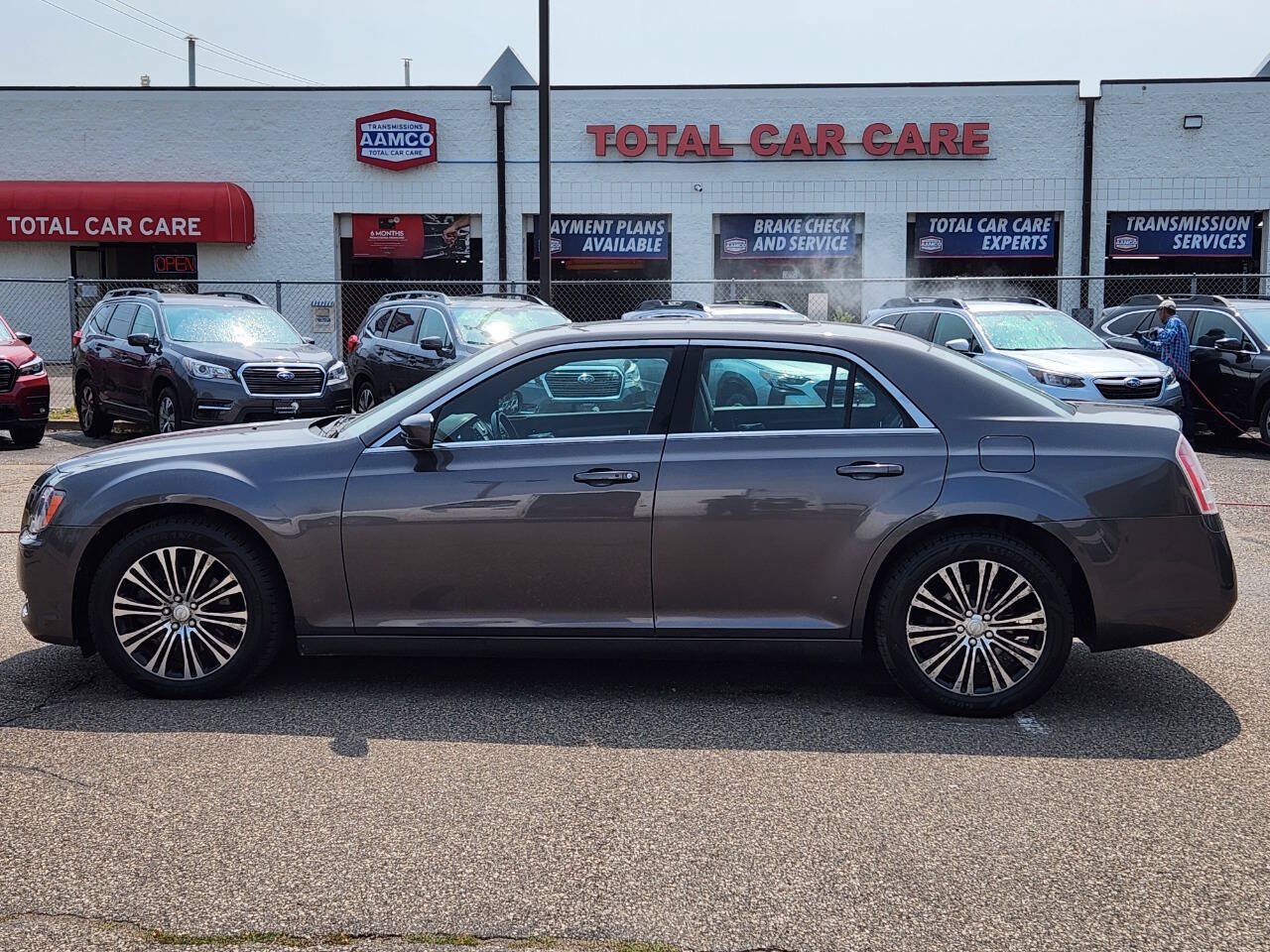 Used 2013 Chrysler 300 S AWD/4WD image 2