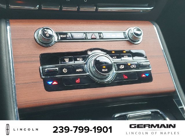 Certified 2024 Lincoln Aviator Reserve w/ Jet Package AWD/4WD image 33